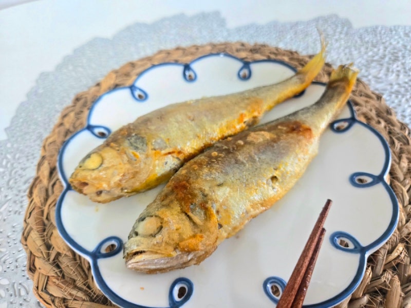 냉동 조기 굽는법 손질법 후라이팬 반건조 생선 구이 팁 요리