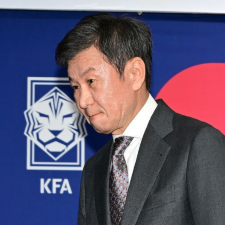 정몽규에 대한 문체부의 중징계 요구는 적법하다는 법원의 판단!! 이제 정몽규도 아웃시키고, 홍명보도 아웃시키자!! 월드컵 아직도 2달이나 남았다!!