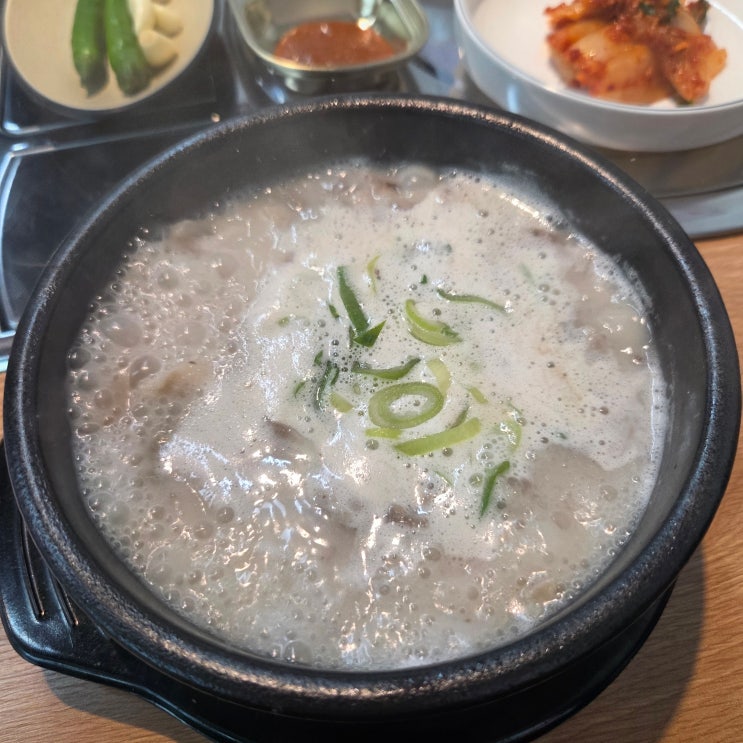  안산 수암동 맛집 든든하게 배부른 <병천청년순대국>