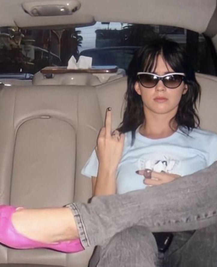 이랬다 저랬다♀️ ‘Hot N Cold’ Katy Perry [케이티 페리 노래 해석 듣기 가사 번역]