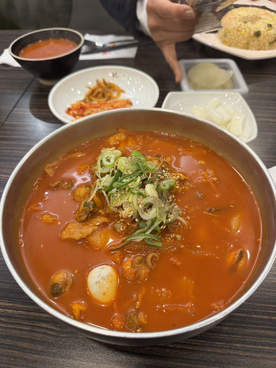 짬뽕지존 신탄진점 사진 1