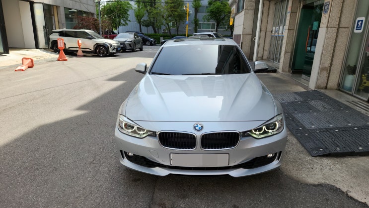  인천 BMW F30 순정 모니터 교체 애플 카플레이 안드로이드 오토  모니터 장착