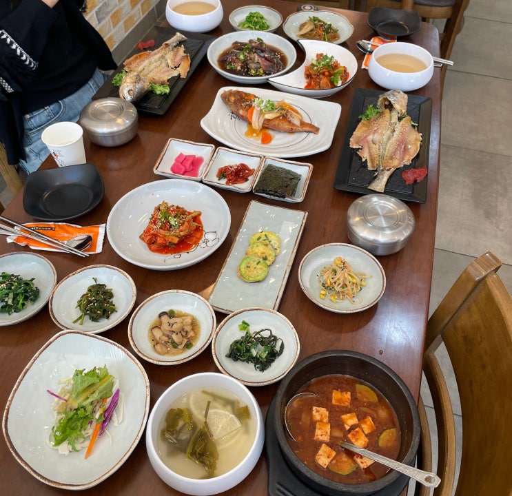  관평동 한정식 맛집 어온정｜쫀득한 보리굴비와 밥도둑 돌게장의 만남! 한 상 제대로 즐긴 솔직 후기