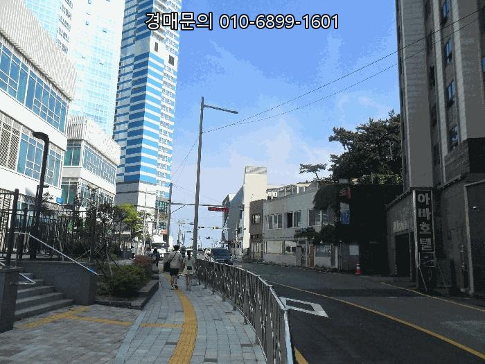  부산 서구 암남동 숙박시설 경매, 바다 조망과 개발 잠재력 품은 대지 152평 상업용 부동산 투자 기회 2025타경101453