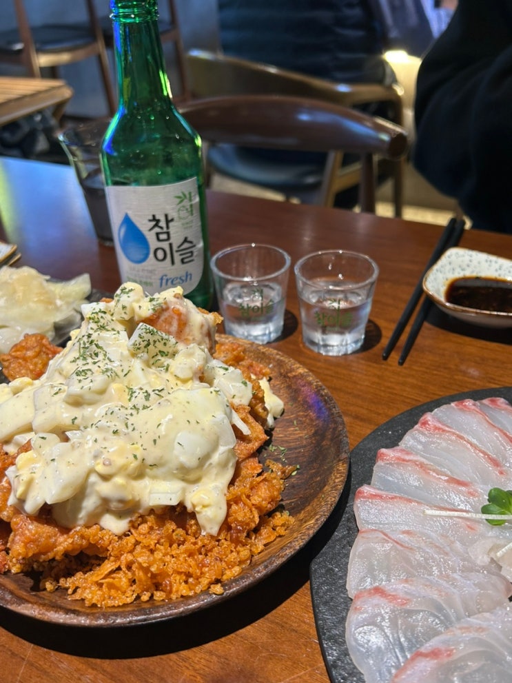  해물라면으로 해장하는 숙성회 맛집 | 숙성회136 성정점