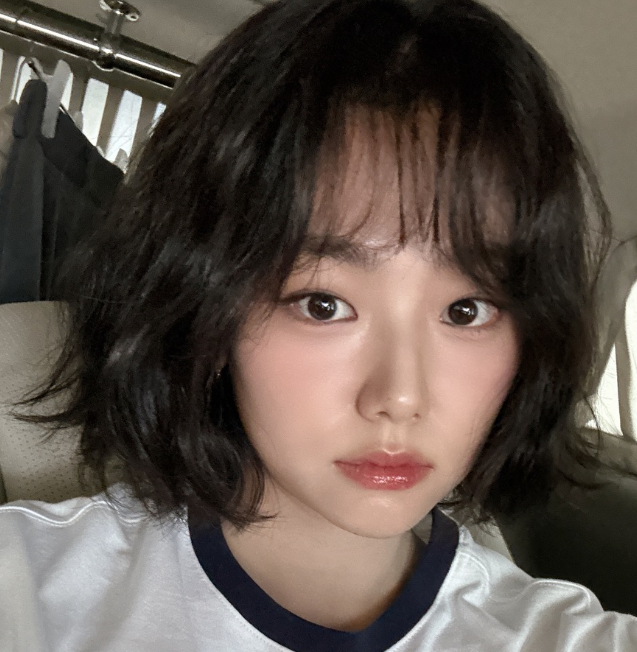 강미나 프로필 아이오아이 단발 집안 가족