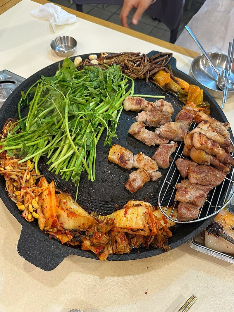 [마포/공덕] 월화식당 본점 블루리본 밀랍 숙성 삼겹살 맛집 직장인 회식 장소 추천!