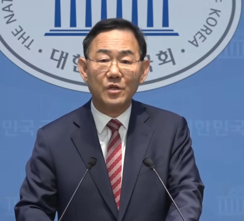 주호영 불출마, 법원은 비겁하게 숨었고 당은 만정이 떨어졌다