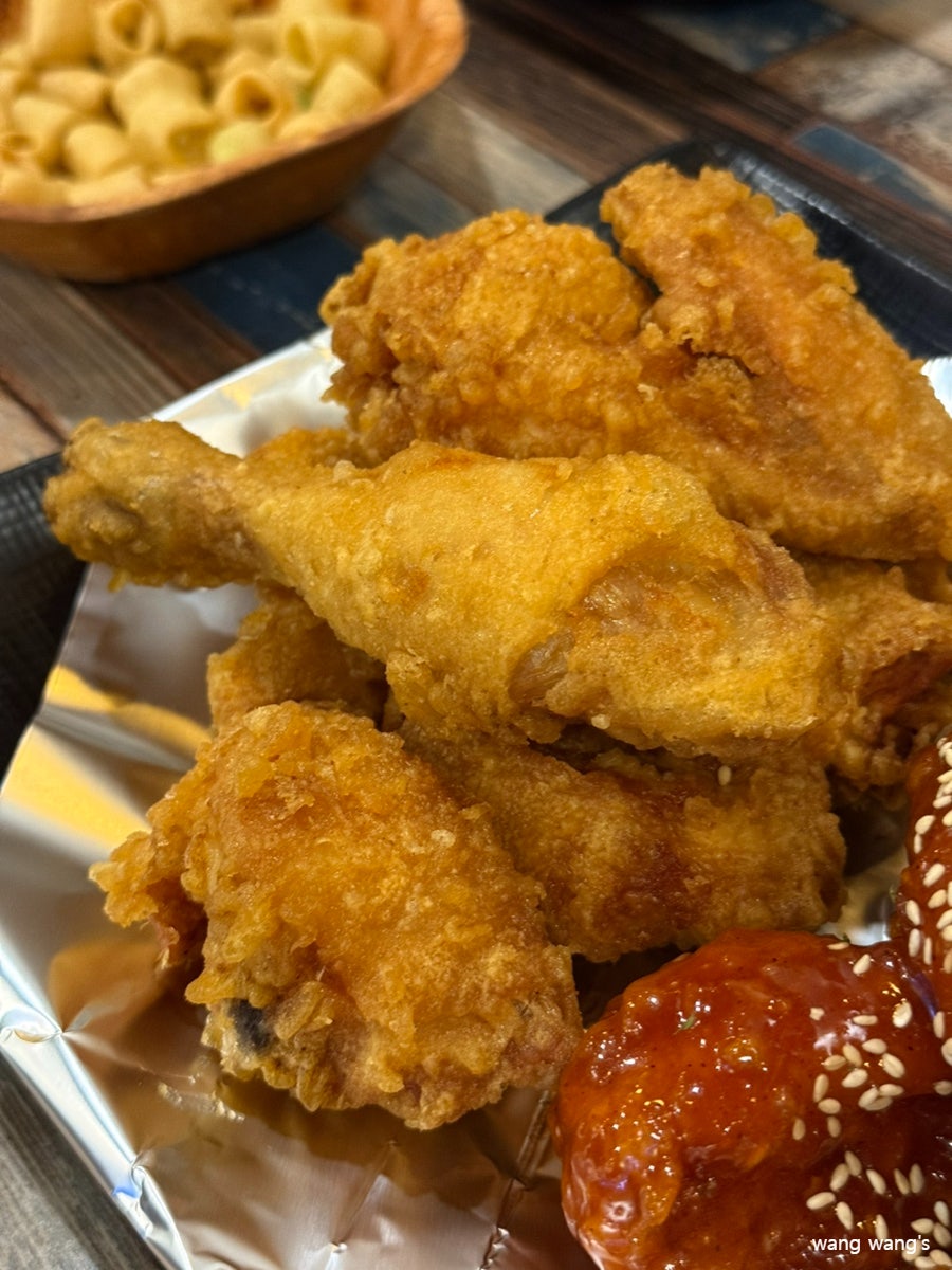 아몬드치킨 효문점 사진 6