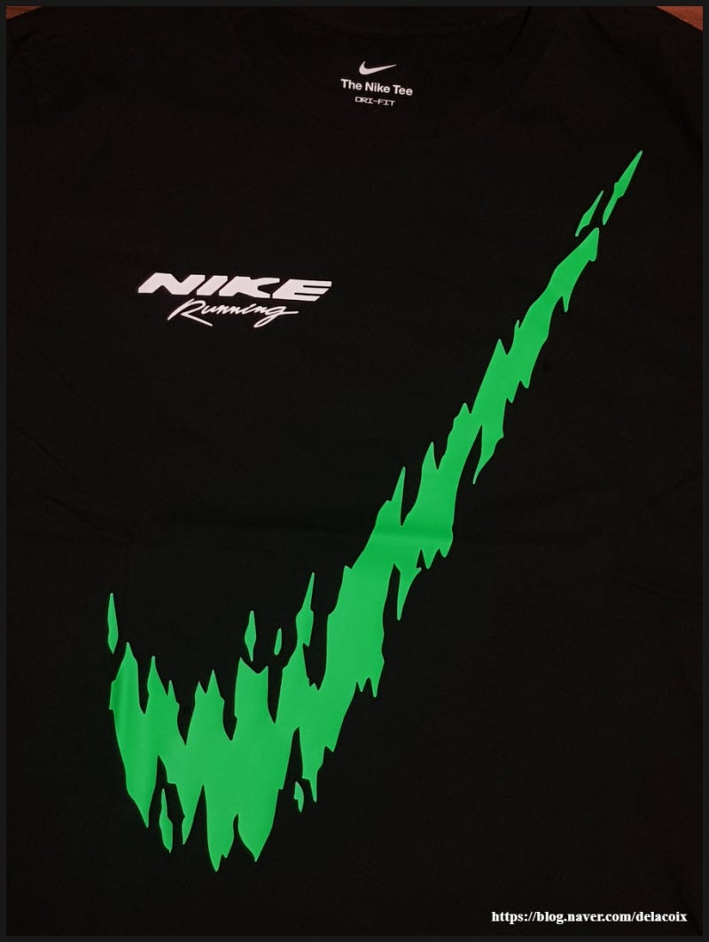 나이키 드라이 핏 러닝 티셔츠 (NIKE Running T-Shirt Dri-Fit Black)