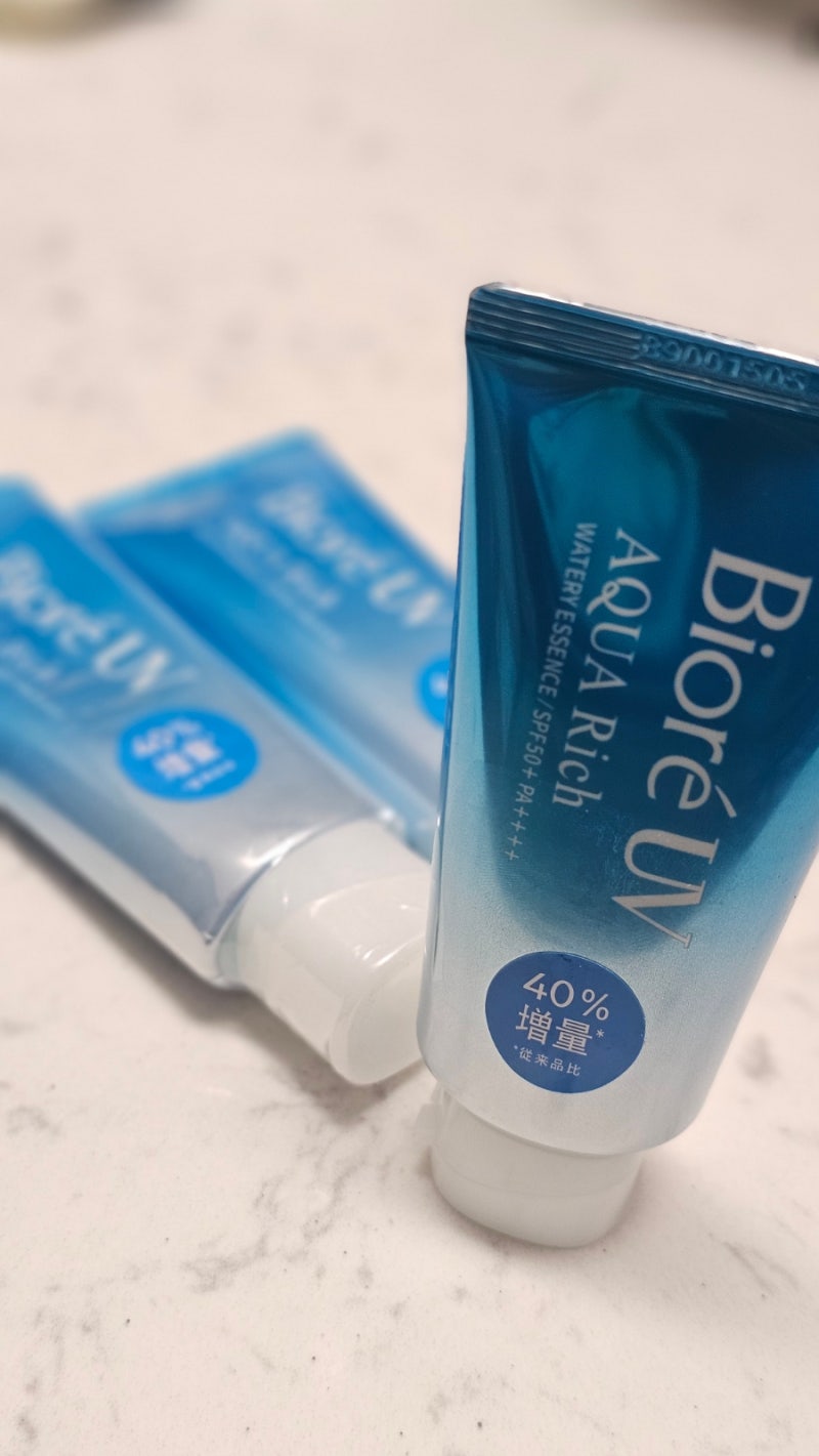 비오레 UV 아쿠아리치 워터리 젤 선크림 왜 데일리로 쓰기 편할까(내돈내산)