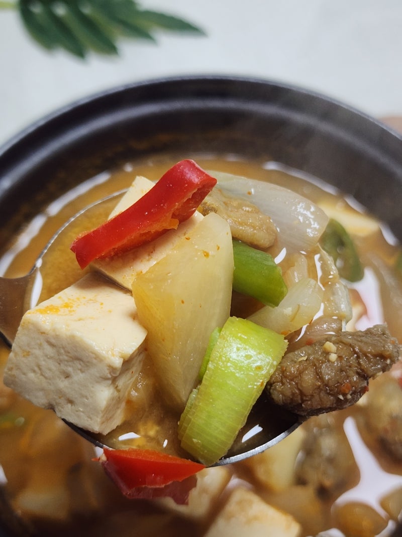 감칠맛 나는 오만둥이 된장찌개 끓이는 법. 오만디 활용 요리