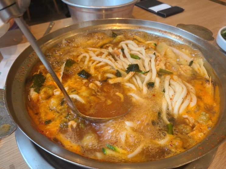  하남 창우동 손수제비, 칼국수 맛집 추천 <원조팔당칼제비집>