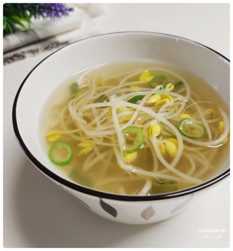 맑은 콩나물국 끓이는법 | 개운하고 시원한 새우젓 해장국 레시피