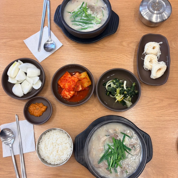  강동구청맛집 / 고향옥얼큰순대국에서 든든한 순대국 먹고 왔어요