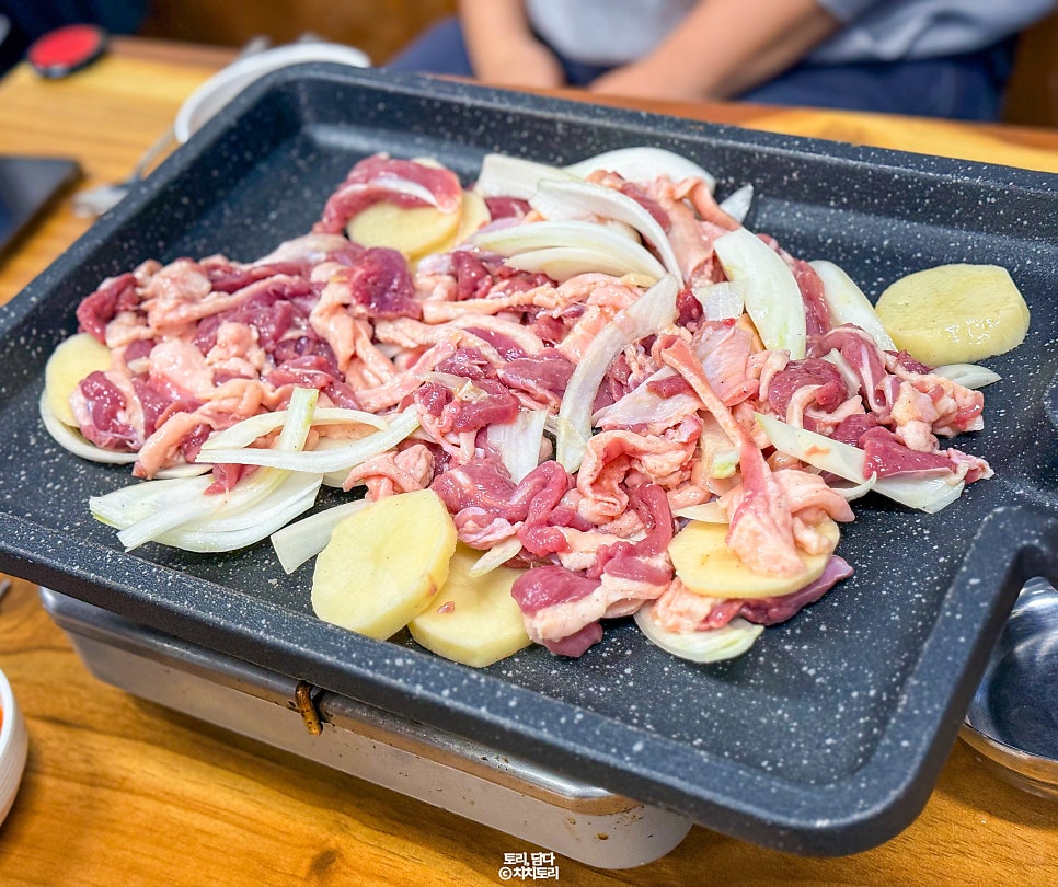 오리와 도야지 사진 6