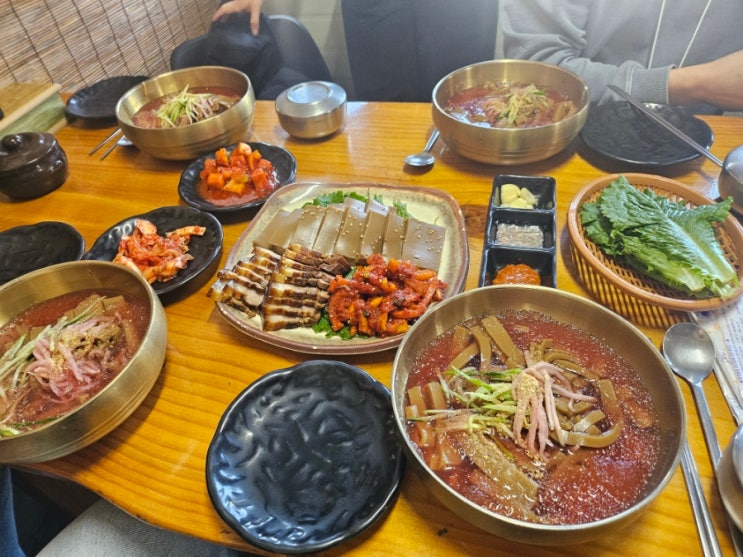 이천 테르메덴 맛집 '버드나무 도토리묵밥집' 쫀득한 묵보쌈과 시원한 냉묵밥 후기