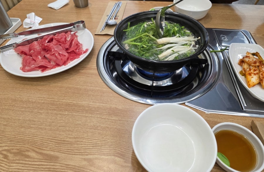 금동샤브샤브 사진 1