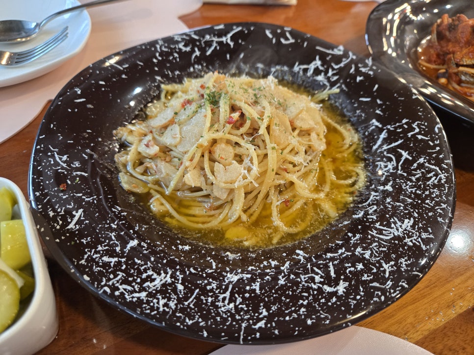 로빈 사진 4