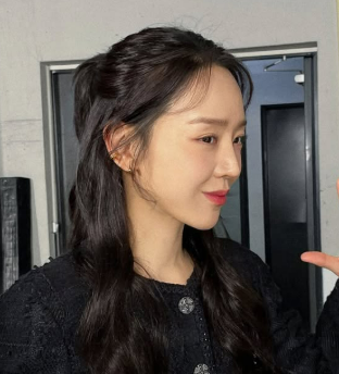 배우 신혜선 프로필 : 나이 키 은밀한 감사 주인아 tvN 드라마 첫방 근황