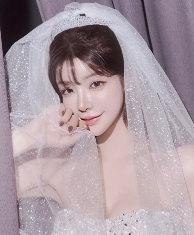 "총각인 줄 알았는데 유부남" 180만 말왕, 미모 아내 김유경 누구? (인스타 프로필)