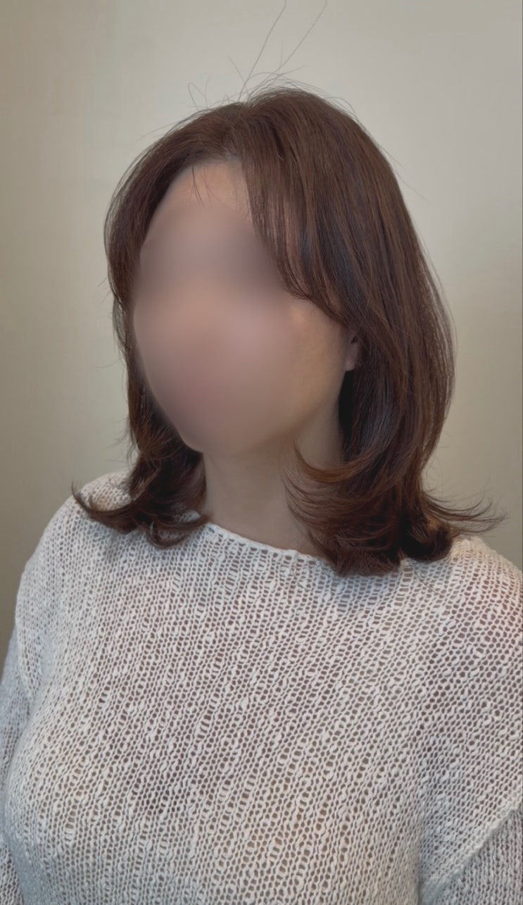  40대 여자 중단발 헤어스타일 추천은 아이롱펌