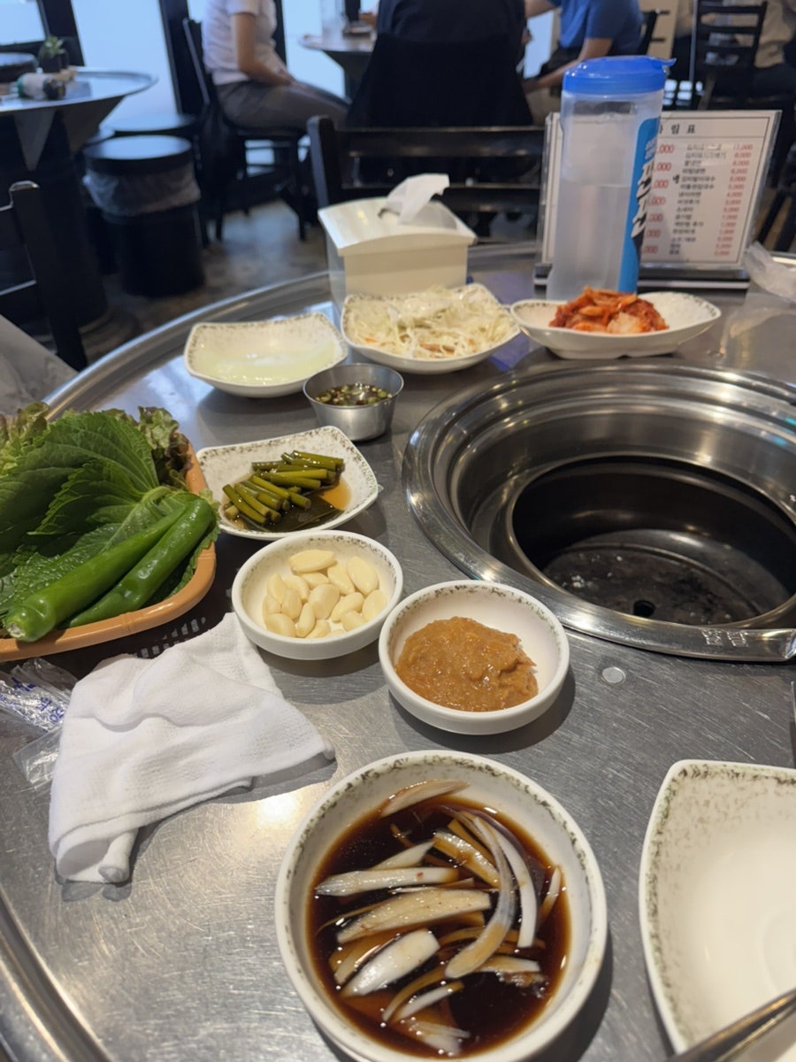 윤봉근 생돼지고기전문점 직영점 사진 6
