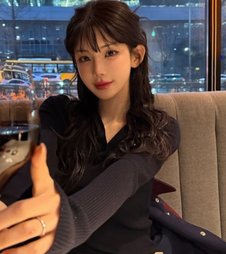  말왕, 모델 유경과 혼인신고! 180만 구독자의 반전 근황 공개