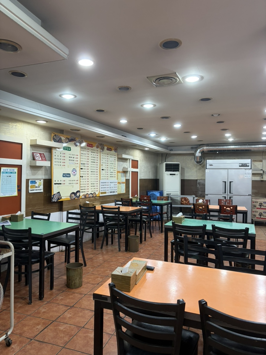 김밥천국 산수점 사진 2