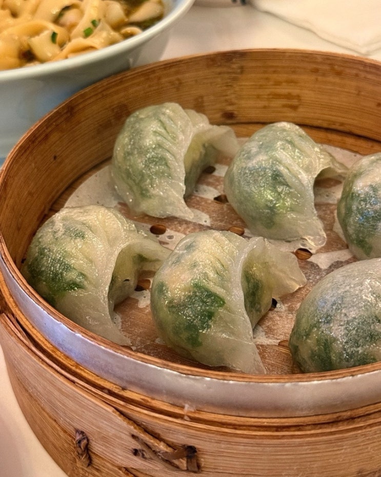  강남 중식당 저녁 메뉴 고민될 때 가기 좋은 우육도삭면 맛집