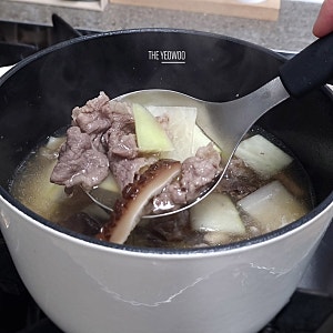 차돌박이 갈비탕 만들기 간단 차돌 갈비탕 레시피 15분 완성