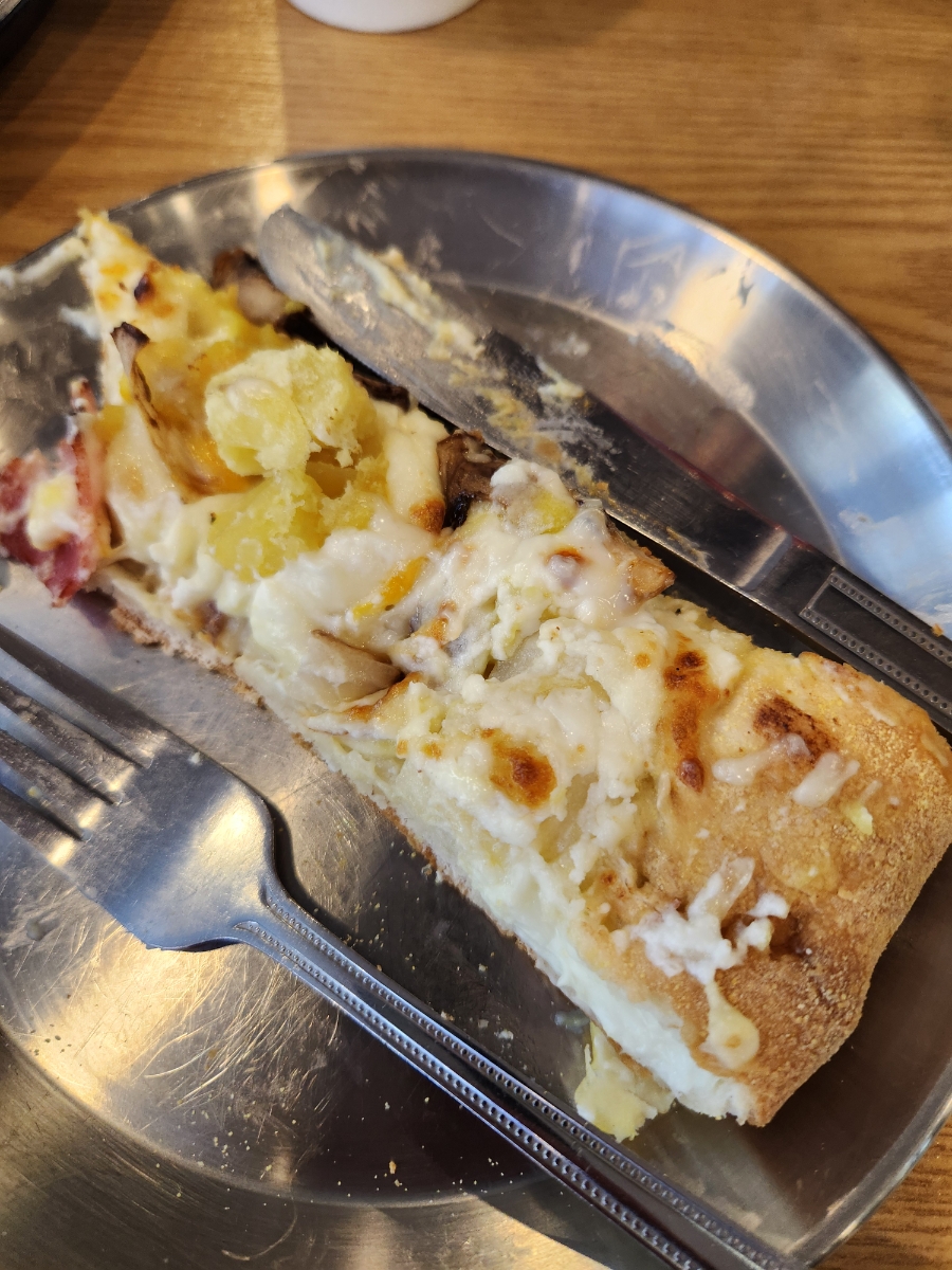 도미노피자 비발디파크점 사진 6