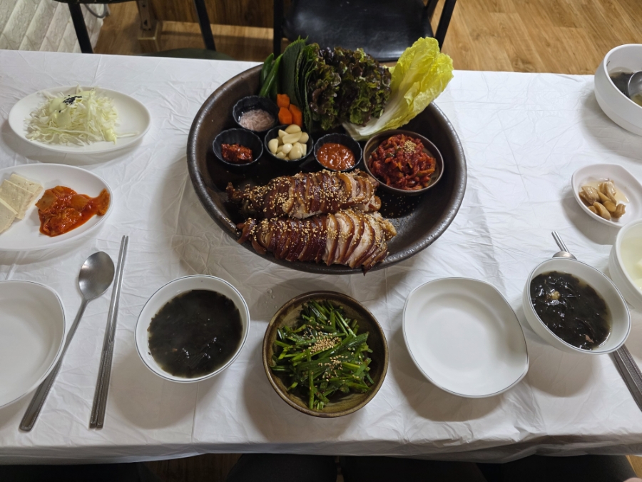 푸짐이왕족발보쌈 포남점 사진 5