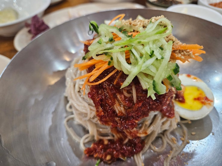  [춘천/맛집] 백년가게의 위엄! 춘천막국수맛집 별당막국수에서 느낀 30년 내공 (ft. 유명인도 찾는 이유)