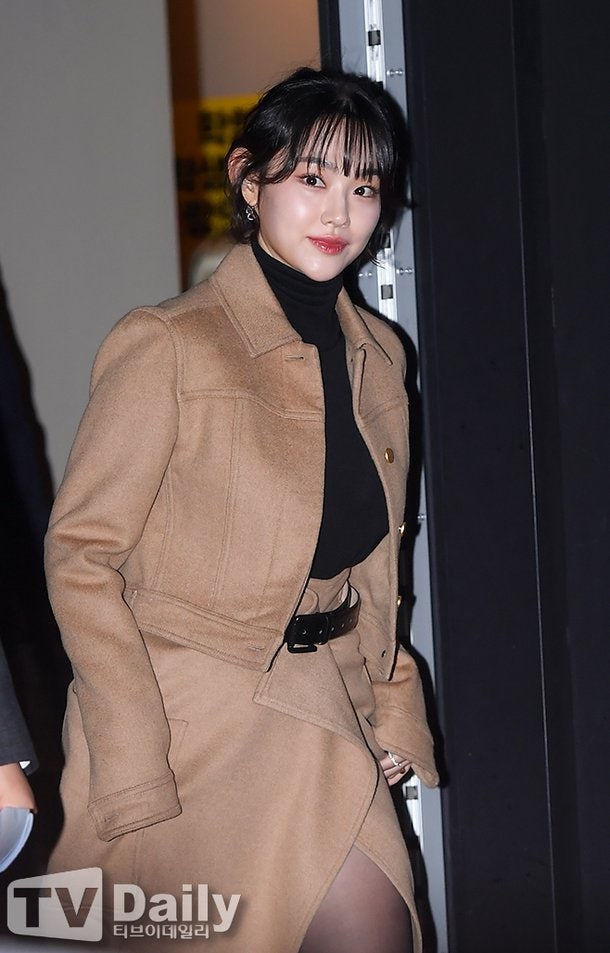 강미나 금수저 출신 미모, 단발 포기하고 긴 생머리로 갈아탄 이유가 너무 납득됐어요