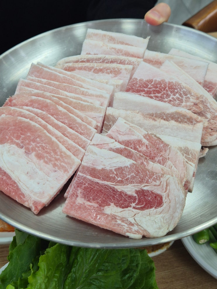  [가디역맛집] 냉동삼겹살과 해장국 조합 ::한사리감자탕&뼈구이::