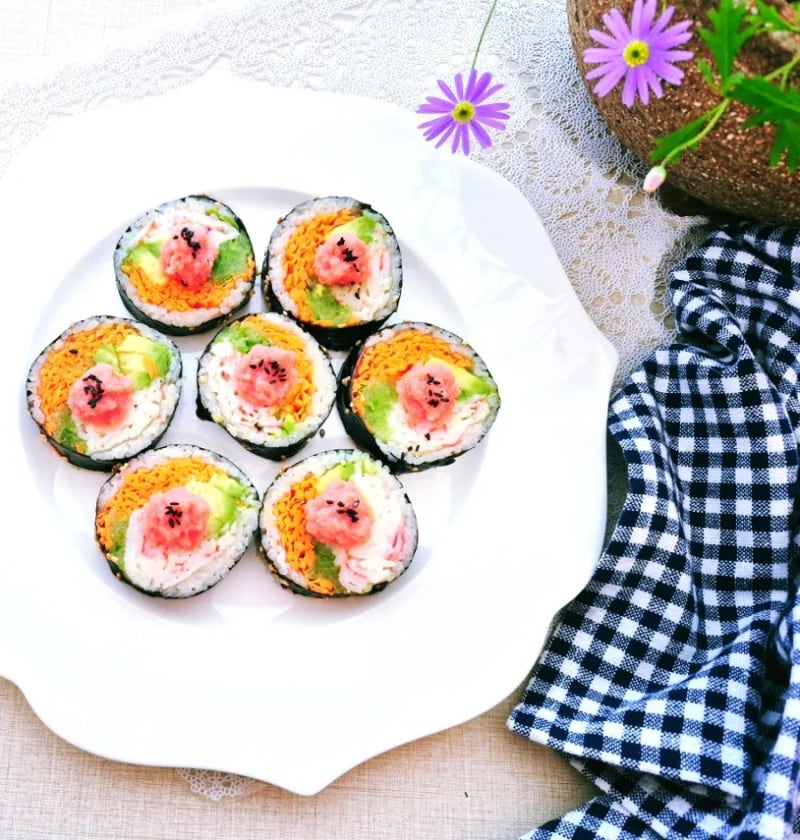 아보카도 김밥 만들기 명란 아보카도 김밥 레시피