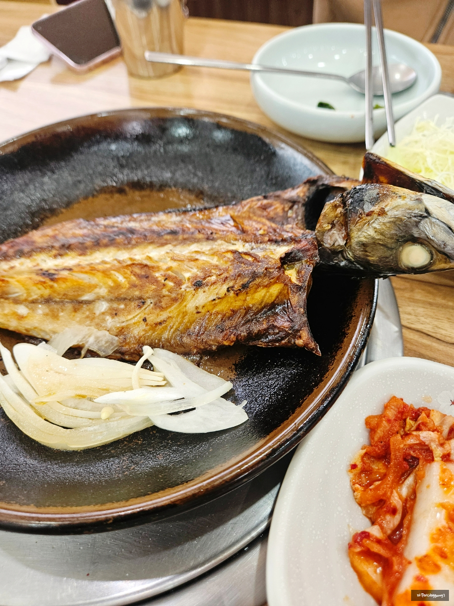 어머니와 고등어 사진 4