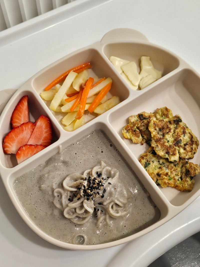 쿠쿠 미식컬렉션 두유제조기로 콩물 두유 아기콩국수 만들기
