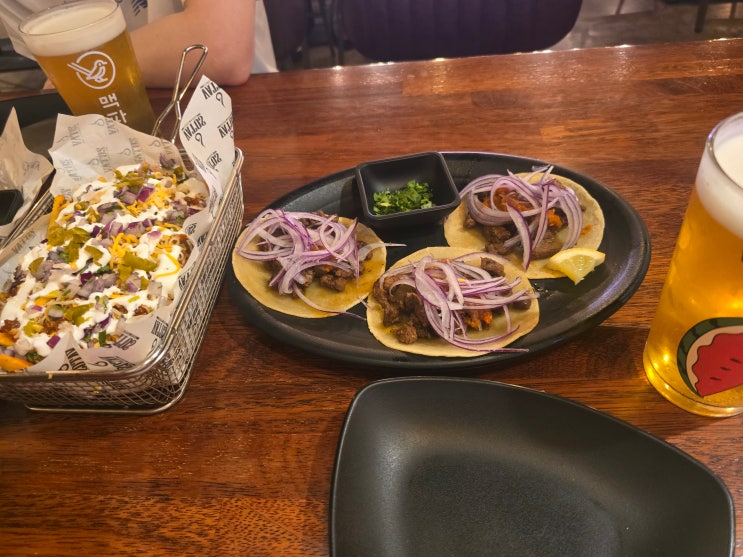  [이태원 맛집] 13년 연속 블루리본의 위엄!  이태원 바토스(VATOS), 아직도 웨이팅 하는 진짜 이유 