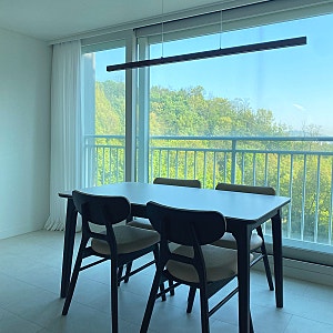 오늘의집 세라믹 4인용 식탁 "데일리리빙 시에나 포세린 세라믹 원목식탁" 내돈내산 솔직후....