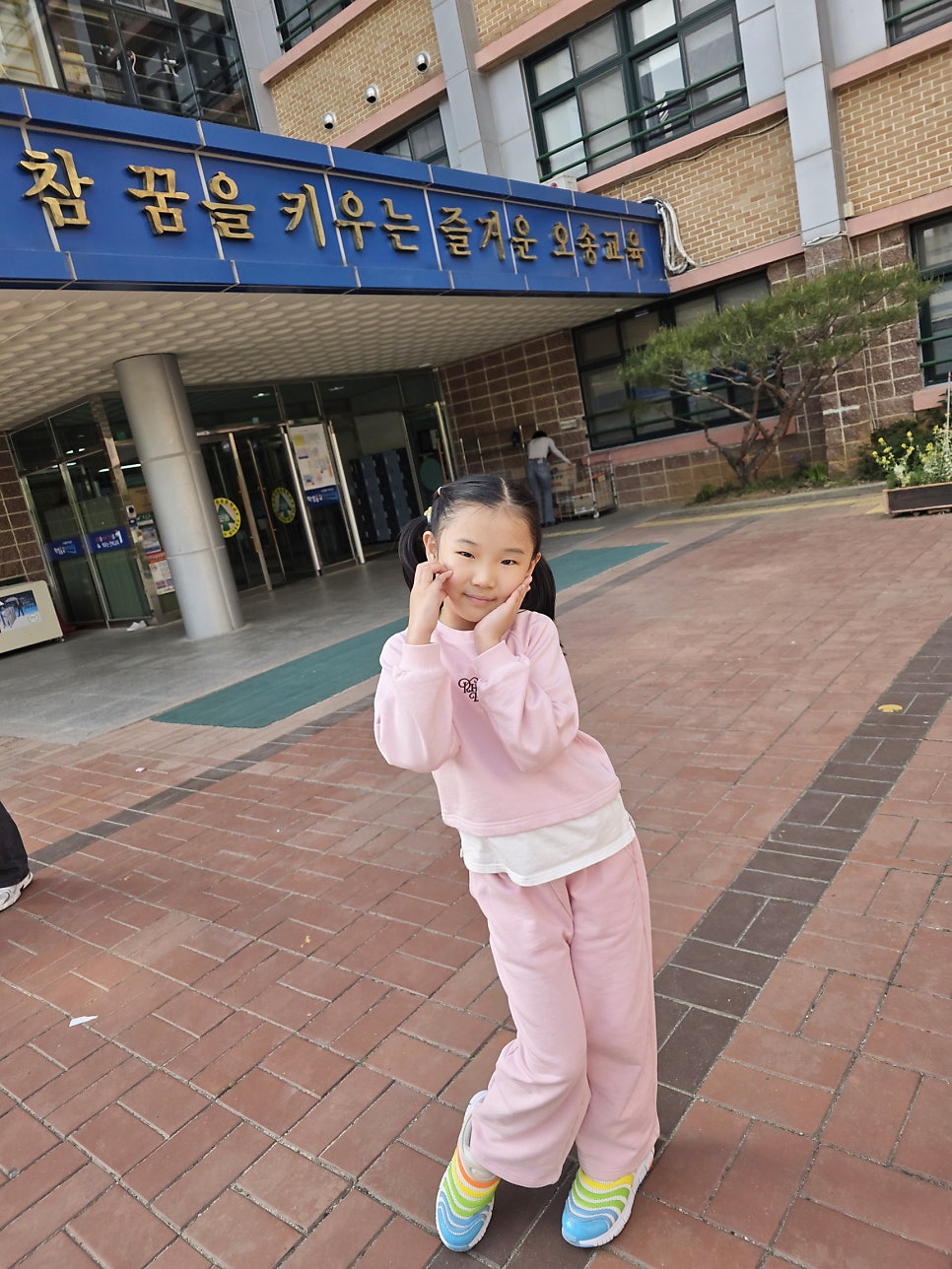 라라코스트 전주송천점 사진 3