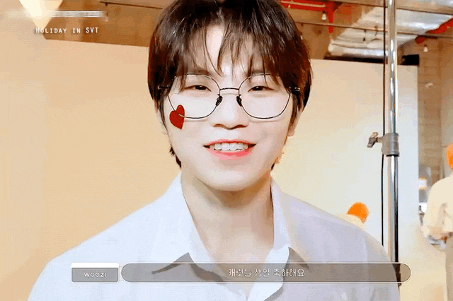 [SEVENTEEN Fanfiction / Woozi / Instagram] Doing an AMA with Younger Jihoon