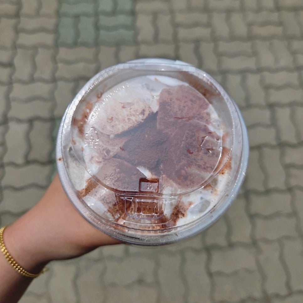컴포즈커피 아산모종샛들점 사진 6