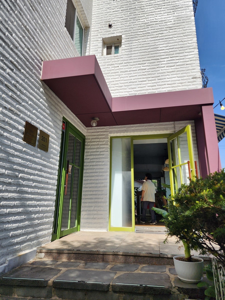 더시즌스 사진 2