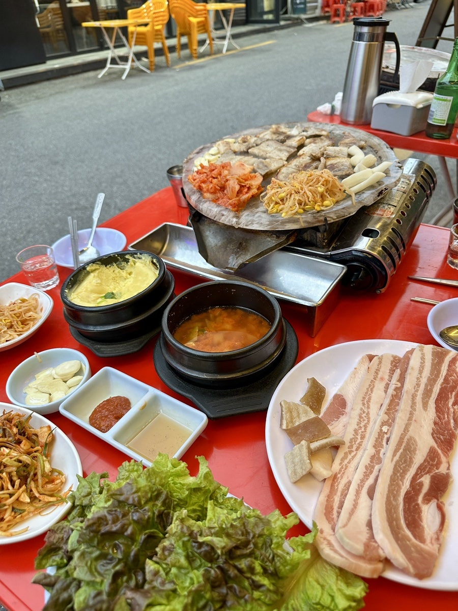 Segyeopmeokneunnal photo 1