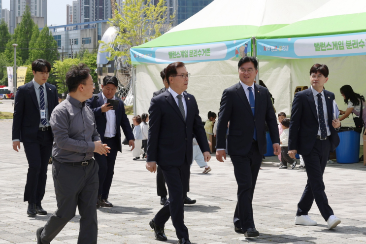 <b>정준호 국회의원</b>, 국립광주과학관 방문…"지역 과학문화 거점... 