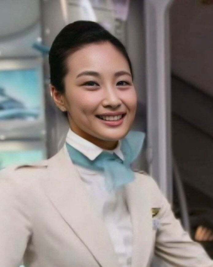 "변우석이랑 똑같이 생겼다는 누나, 대한항공 승무원이라고?" 변우석 누나 아빠 가족 총정리