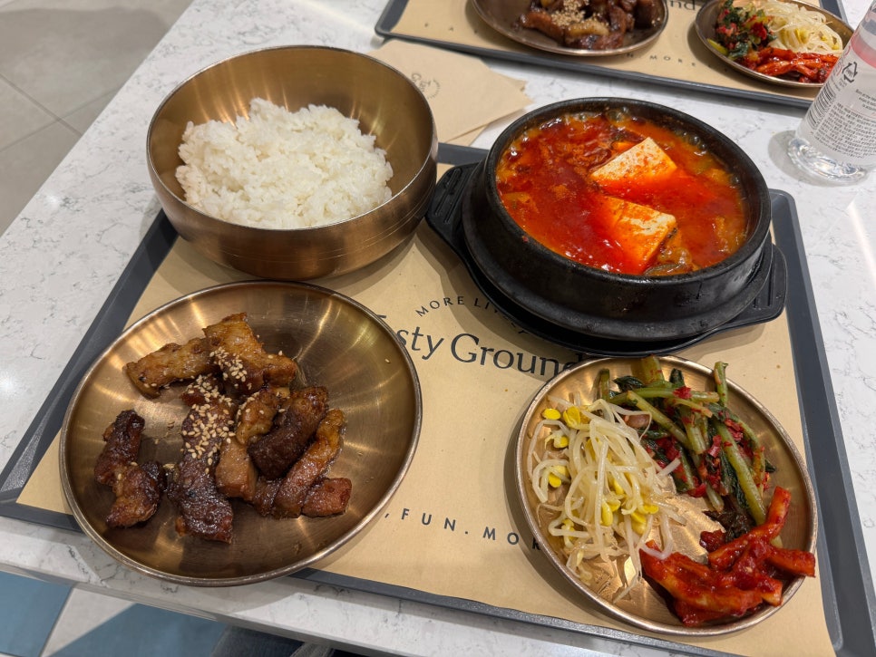 검은도마 롯데프리미엄아울렛기흥점 사진 2