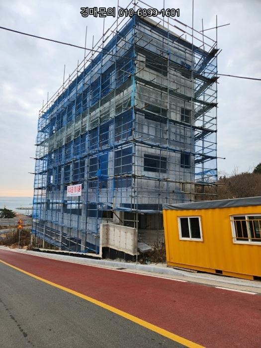 부산 기장군 장안읍 월내리 447, 미래가치 품은 공사중단 주택 경매! 안정적인 부동산 투자 기회를 잡으세요 (2023타경111648)